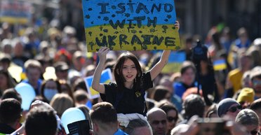 Втома, новини та страх "ядерки": до 50% європейців не вірять у перемогу України, як змінити ситуацію