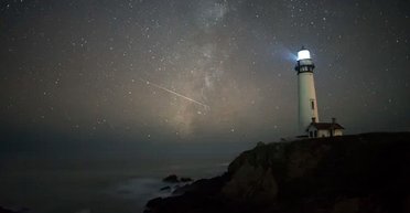 На Землю впадуть яскраві уламки комети Галлея зі швидкістю 238 000 км/год: коли це можна побачити