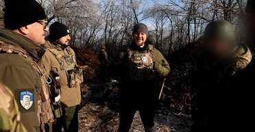 Ахметов возводит для ВСУ фортификацию в Донецкой области