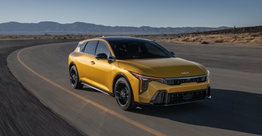 Kia презентовала недорогого конкурента VW Golf за $22 000 (фото)