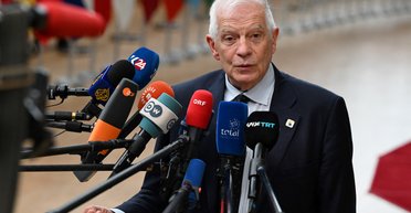 "Не надо идти умирать за Донбасс": Боррель рассказал, неизбежна ли война для Европы