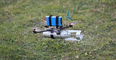 Рама з пропелерами: у Росії придумали несподівану систему захисту авто від дронів