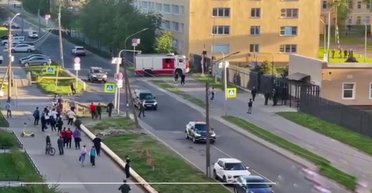 Пострадавший в реанимации: на территории военной академии Петербурга прозвучал взрыв (видео)