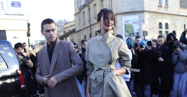 Дева Кассель показала нові кадри з бойфрендом Солом Нанні (фото)