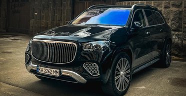 В Киеве заметили новейший роскошный кроссовер Maybach за 8 миллионов (фото)