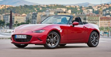 Назван самый популярный спорткар в мире: его выпускают уже 34 года (фото)