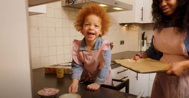 Мати народила дітей з особливою зовнішністю: вона каже, що це через гени батька (фото)