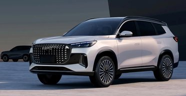 Знакомые незнакомцы: в Испании дебютировали недорогие кроссоверы мощностью до 350 сил (фото)