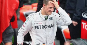 Легендарный гонщик "Формулы-1" Михаэль Шумахер стал дедушкой (фото)