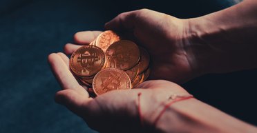 Кто проспал войны в Украине и Израиле? Почему финансовая разведка не увидела деньги для террористов