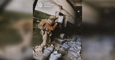 Беглецов ликвидировали: на заводе в Волчанске взяли в плен около 20 оккупантов, — ГУР (видео)