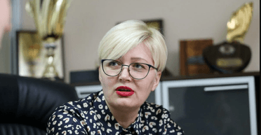 Писательница Лариса Ницой попала в языковой скандал с ветераном в киевском такси (видео)