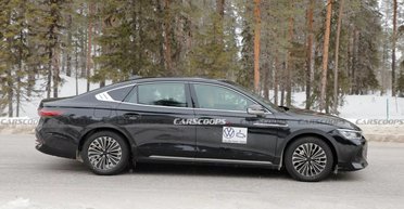 Преемник Phaeton: новый флагманский Volkswagen впервые заметили на дорогах (фото)