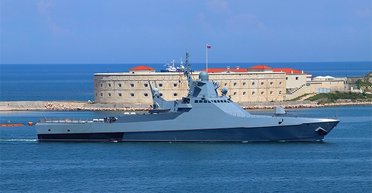 Экипаж отбивался 40 минут: корабль "Сергей Котов" атаковали пять дронов (перехват)