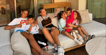 Джорджина Родрігес показала всіх дітей Кріштіану Роналду (фото)