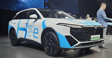 Представлен яркий водородный кроссовер от Nissan с большим запасом хода (фото)