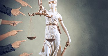 Судейская каста. Почему покорность воле властей так живуча в наших судах