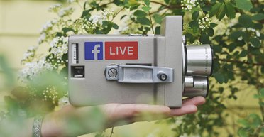 Забанить терроризм. Как и почему Facebook изменил правила Live-трансляций