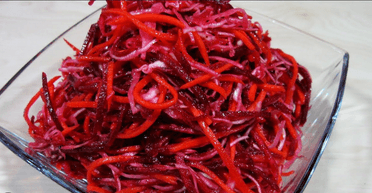 Салат "Мітла" з буряка та капусти: простий рецепт для схуднення й очищення кишечника