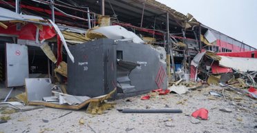 Росія завдала удару по "Новій пошті" в Запоріжжі: багато постраждалих, подробиці (фото, відео)