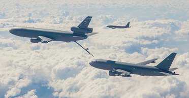 Война Ирана с Израилем: США массово перебрасывают в Европу самолеты KC-135 и KC-46 (карта)