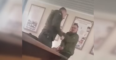 На Ивано-Франковщине офицер избил срочника: суд вынес приговор, — ГБР