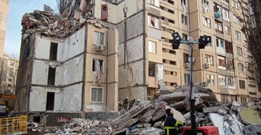 ВС РФ нанесли ракетные удары по Одессе: погибли фельдшер и работник ГСЧС (видео)