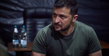 "Был дефицит": Зеленский рассказал, почему Украина отложила контрнаступление (видео)