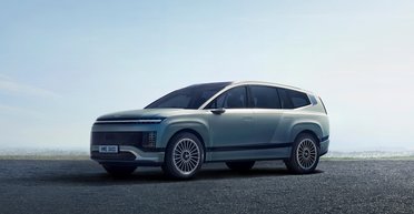 Семейный гигант: флагманский электромобиль Hyundai выходит на рынок (фото)