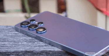 Samsung Galaxy S25 Ultra не пройшов тест на міцність: заяви компанії не виправдалися