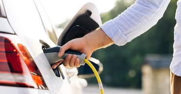 Науковий прорив може змусити електромобілі проїжджати 1000 км на одній зарядці