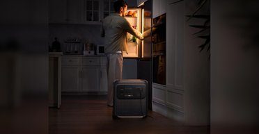 Живить 7 пристроїв одночасно: Bluetti випустила потужну зарядну станцію на 3840 Вт·год (фото)