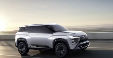 Дешевая альтернатива Outlander: Mitsubishi показали новый семейный кроссовер (фото)