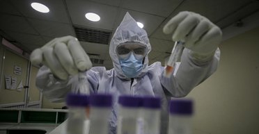 Дізналися з газет: чоловік здивував учених, зробивши 217 вакцин проти небезпечного вірусу