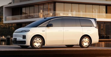 Stellantis готовит стильный семейный электрокар с запасом хода более 700 км (фото)