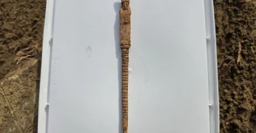 Стыдливое украшение вырезали намеренно: археологи нашли артефакт с необычным символом плодородия (фото)