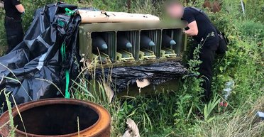 В хозяйстве пригодится: двое украинцев на Киевщине скрыли российский ЗРК "ТОР" (фото)