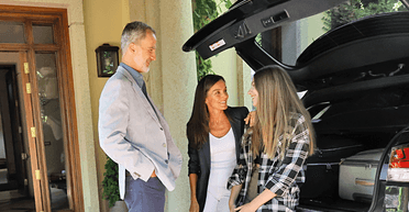 Королева Летиція продемонструвала ідеальний кежуал-образ (фото)