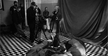 Алан Бадоев показал закулисье съемок клипа Барских и Пивоварова — видео