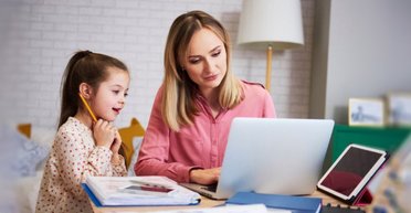 Уроки праці. Як карантин і віддалена робота батьків допомагають дітям дізнатися цінність грошей