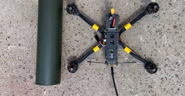 Украинцы создали мощные боеприпасы для ударных дронов: пробивают сталь и бетон (видео)