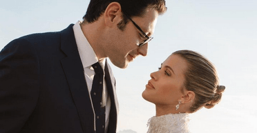 "Хочу знову вийти за тебе": Софія Річі з чоловіком відзначили першу річницю весілля (фото)