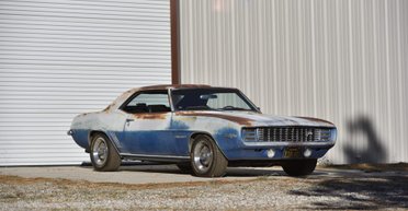 На аукцион выставили ржавый винтажный спорткар звезды Голливуда (фото)