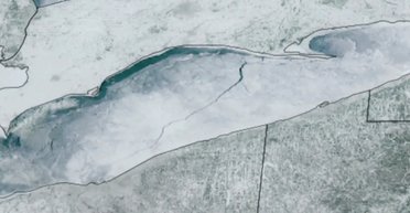 Мир буквально трещит под ногами: ученые засняли образование 128-километровой трещины