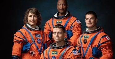 Возвращение на Луну: почему космическая миссия "Артемида-2" так важна для человечества