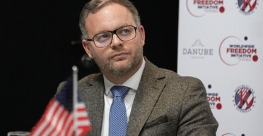 Угорщина готова зняти вето на допомогу Україні в обмін на мільярди євро, заморожені ЄС, — Bloomberg