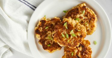 Удачно получаются с первого раза: картофельно-рисовые котлеты для постного меню