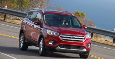 Українці купують значно більше авто зі США, але Tesla вже не у фаворі (фото)