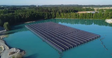 Солнечные панели "отвернули" от солнца: странным образом они генерируют энергию (фото)