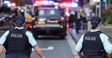 У Сіднеї чоловік із ножем напав на людей у торговельному центрі: уже шестеро загиблих (відео, карта)